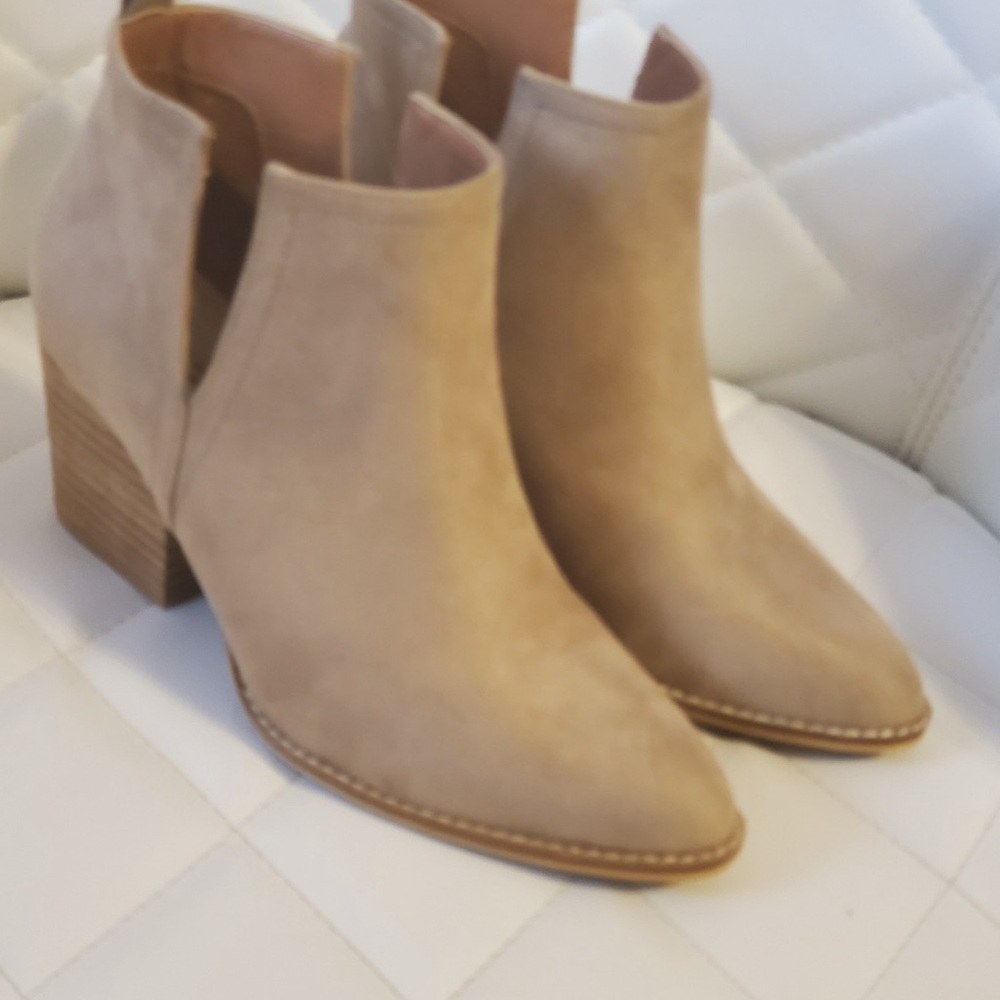 BEAST FASHION Tan Ankle Boots with Suede Finish